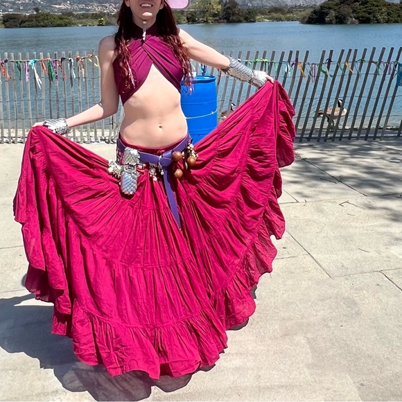 RENAISSANCE BELLY DANCING FULL SKIRT WORN ONCE LARP FAIRE GARB MEDIEVAL - Picture 1 of 8